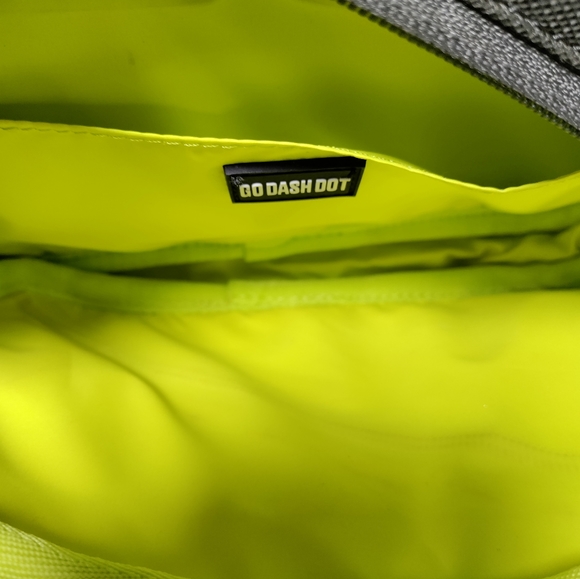 Go Dash Dot Convertible Fanny Pack - Picture 3 of 9